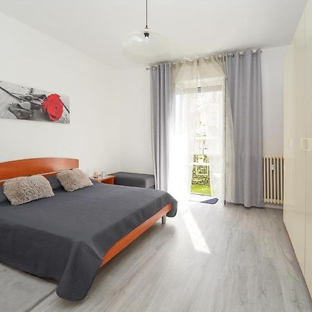 My Viktory Apartment Novara Exterior photo